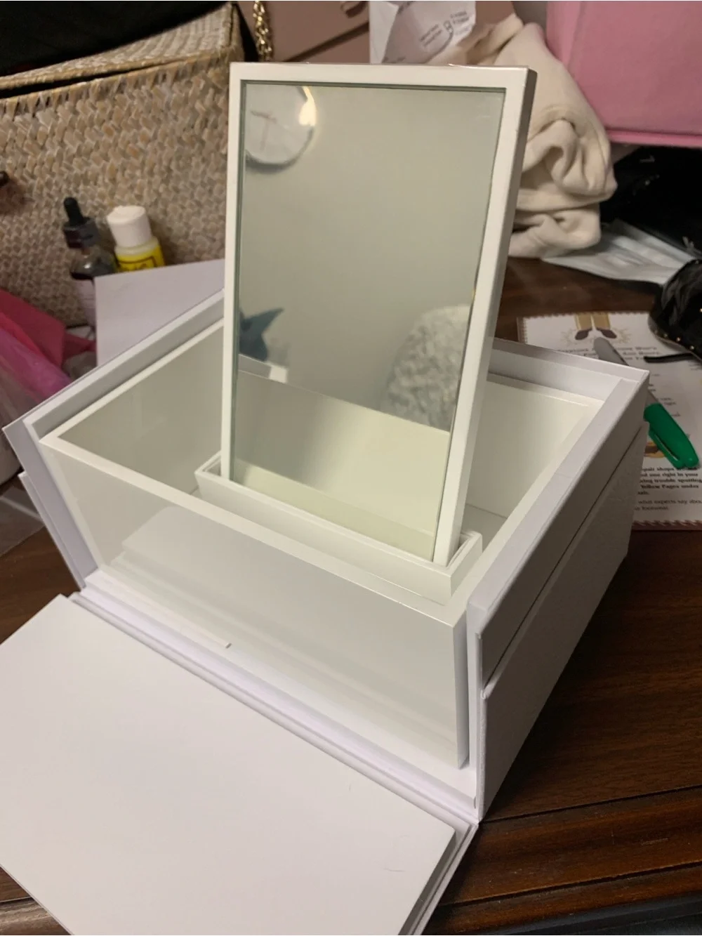 Dior Lacquered Beauty Box With Mirror